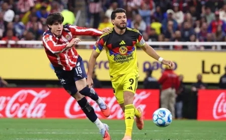 Chivas Achieves Historic Win; América Nears 100th Clásico Victory