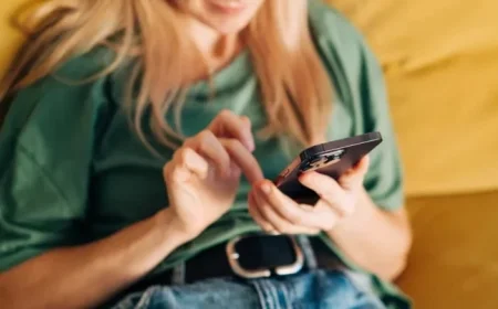 Midlife Online Dating: Dublin Woman Rejects 2am Wicklow Meet-Up