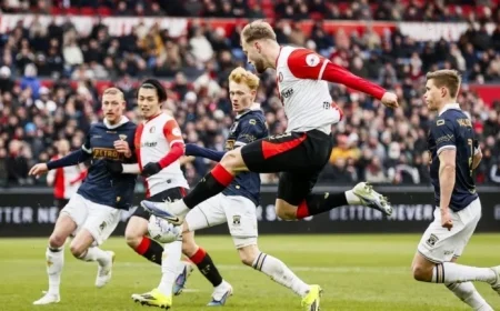 Eagles Triumph Over Feyenoord; Van Persie Faces Time Crunch