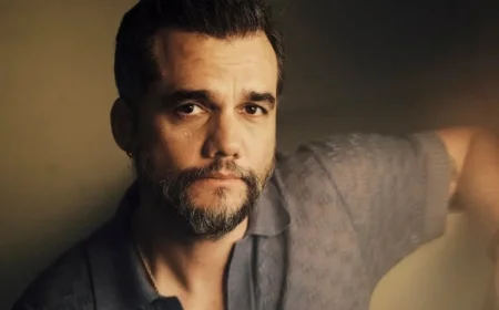 Oscar Nominee Wagner Moura Rejects Stereotypical Roles, Champions Latino Diversity