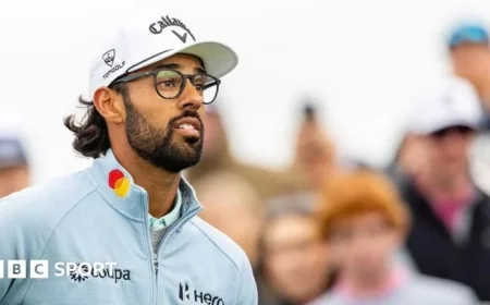 Akshay Bhatia Leads AT&T Pebble Beach Pro-Am with Birdie Streak