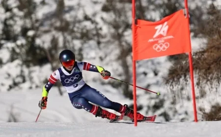 Mikaela Shiffrin Ends Olympic Alpine Ski Race Without Medal