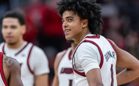 Louisville Defeats Baylor 82-71 in Fort Worth Showdown