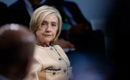 Hillary Clinton Debates Czech Minister on Trump: ‘You Just Don’t Like Him’ | Video