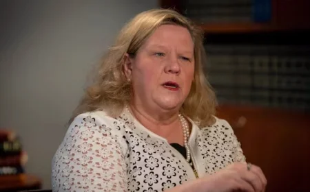 PM Carney Appoints Ex-Public Service Chief to Lead CUSMA Talks