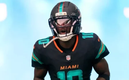 Dolphins Release Five-Time All-Pro Wide Receiver Tyreek Hill