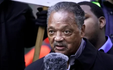 Civil Rights Icon Jesse Jackson Dies, Family Confirms
