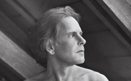 Bob Weir Personifies the Grateful Dead: A Cover Story