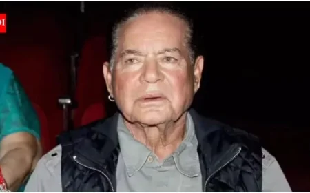 Veteran Screenwriter Salim Khan on Ventilator: Health Update