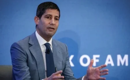 Warsh: AI May Aid Fed in Lowering Rates Amid Brewing Disagreements