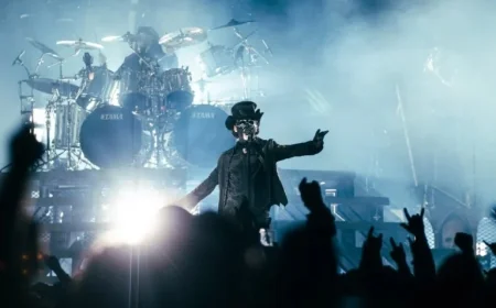 Ghost’s Vancouver Valentine Show Highlighted Commitment Lessons