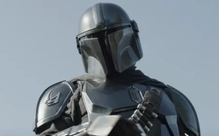 The Mandalorian Revives Forgotten Star Wars Bounty Hunter with Grogu