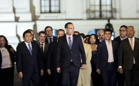 Four Candidates Registered to Replace Ousted Peruvian President Jerí