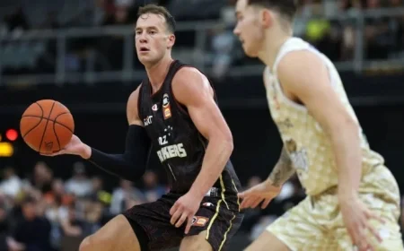 Breakers Dominate Taipans to Conclude NBL Campaign