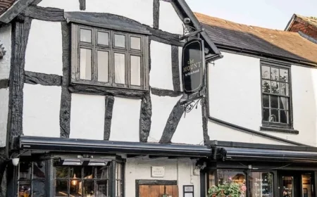 TV Chef Shuts Pub Amid ‘Increasingly Challenging’ Financial Conditions