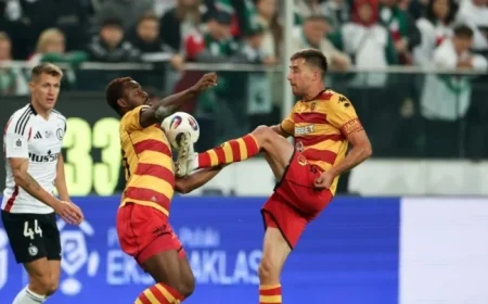 Fiorentina Leaves Stars in Italy as Jagiellonia Faces Top Teams Without Key Players