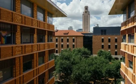 University of Texas Regents Approve Restrictions on Controversial Subjects
