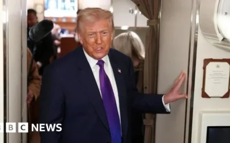 Trump Accuses Obama of Revealing Classified Alien Information