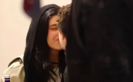 Kylie Jenner and Timothée Chalamet Caught Kissing During Pizza Date