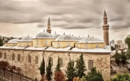 Bursa Iftar Times: Evening Prayer Schedule for February 20, 2026