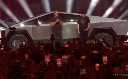 Musk Announces Major Update to Tesla Cybertruck Trim in 10 Days