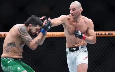 Strickland Overpowers Hernandez for TKO Victory at UFC Fight Night