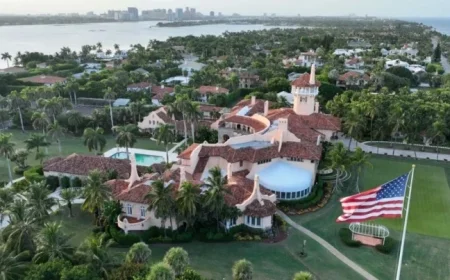 Secret Service, FBI to Provide Mar-a-Lago Investigation Update Live
