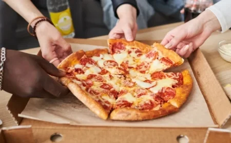 Stop Believing the Recycling Myth of Greasy Pizza Boxes