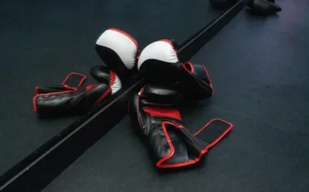 Boxer Joseph George Collapses Mid-Fight at Shields vs Crews-Dezurn Event