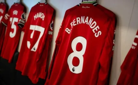 Carrick’s Squad Challenges Everton