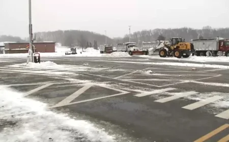 New Jersey Blizzard Suspends Travel Despite Lifted Ban; Drivers Advised Caution