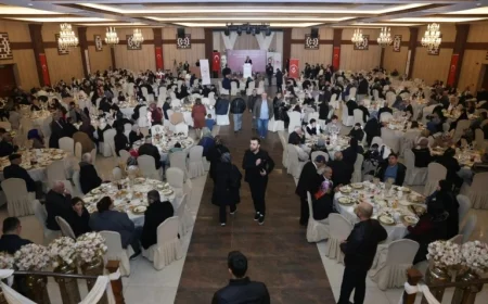 “Tribute Iftar Held for Martyrs’ Families and Veterans”