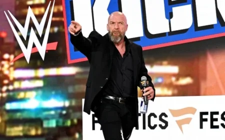 WWE Legend and Multi-Time Champion Backstage at Raw Tonight