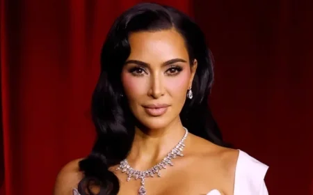 Kim Kardashian Channels Carolyn Bessette-Kennedy’s Iconic Blonde Hairstyle