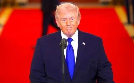 Trump Officials Publicly Debunk His Greenland Purchase Claim