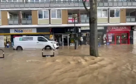 Major Islington Flooding Triggered by Burst Water Pipe