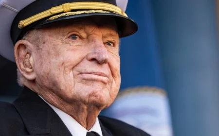 Trump to Honor 100-Year-Old Veteran at State of the Union