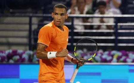 Félix Auger-Aliassime Advances to Dubai Championship Second Round