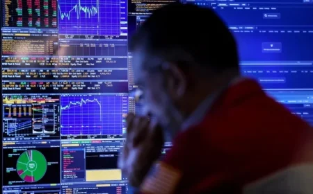 Banks and Miners Propel TSX to Record High