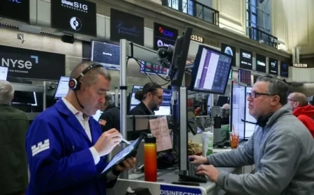 S&P 500 Climbs with Tech Stocks Ahead of Nvidia Earnings