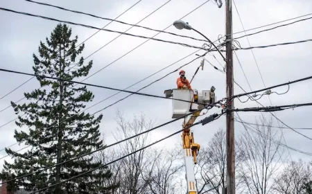 31,000 Power Outages Reported in Sherbrooke