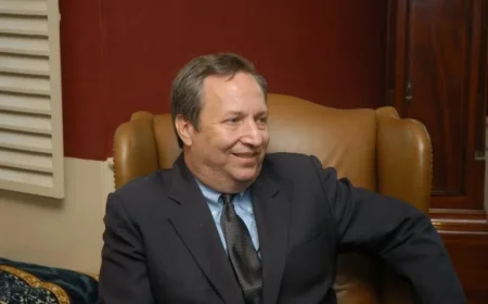 Summers Resigns Teaching Roles, Drops Professorship Amid Epstein Controversy