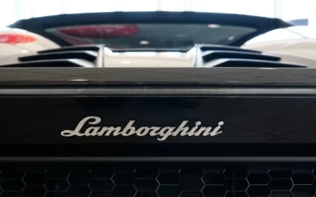Lamborghini Halts Aggressively in Electric Vehicle Expansion
