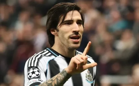 Italy Legend Predicts Juventus Move for Newcastle Star Sandro Tonali