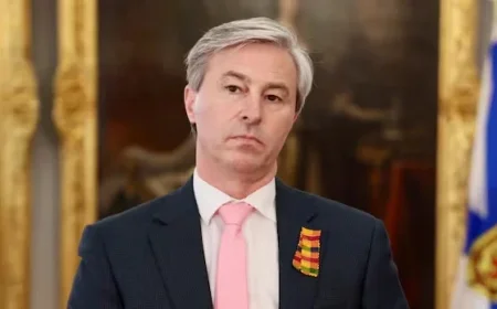 Opposition Criticizes Houston’s Quick Legislative Session as Undemocratic