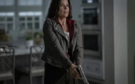 Hilary Duff Ends Lindsay Lohan Feud After Premiere Crashes