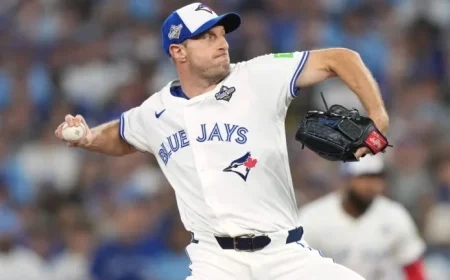 Max Scherzer Rejoins Blue Jays in New Agreement