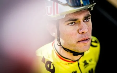 Wout van Aert Withdraws from Omloop Het Nieuwsblad with Injury Setback
