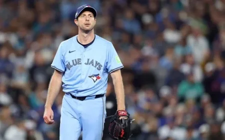 Max Scherzer Signs $3 Million, One-Year Deal with Blue Jays