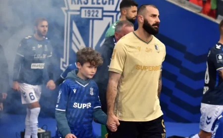 Lech and Jagiellonia Face Crucial Clashes with Huge Cash Stakes